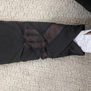 VS knockout leggings